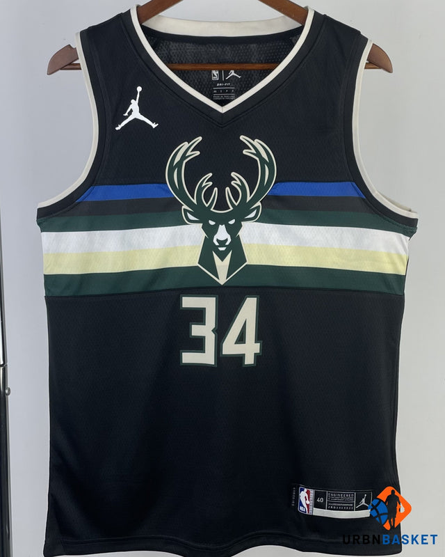 ANTETOKOUNMPO GIANNIS (MIL)