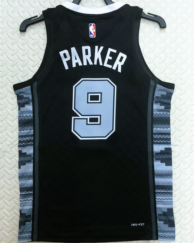 PARKER TONY (SAS)