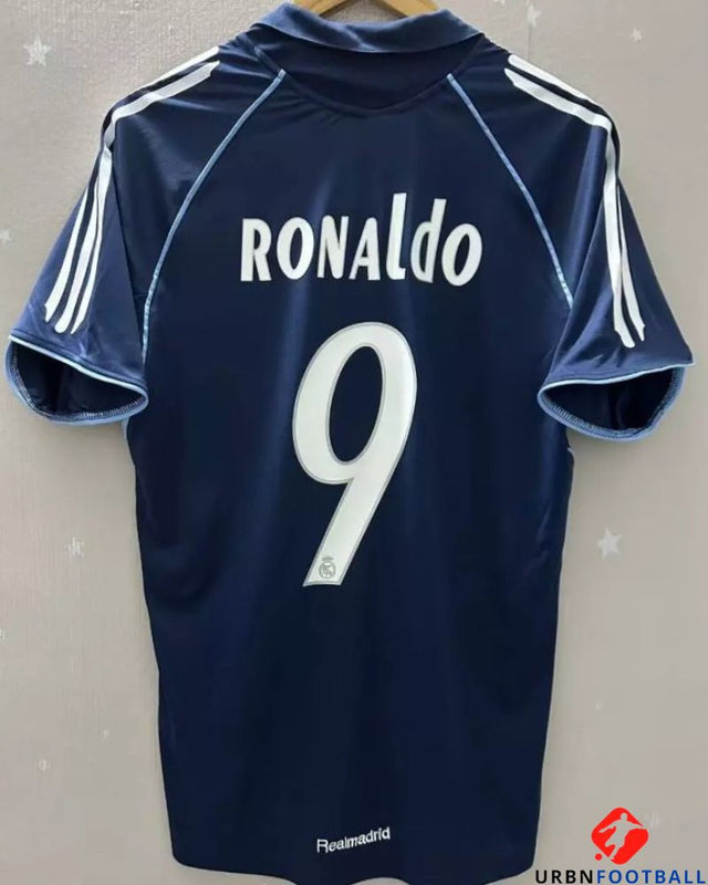 RONALDO 2005-06 (Real M)
