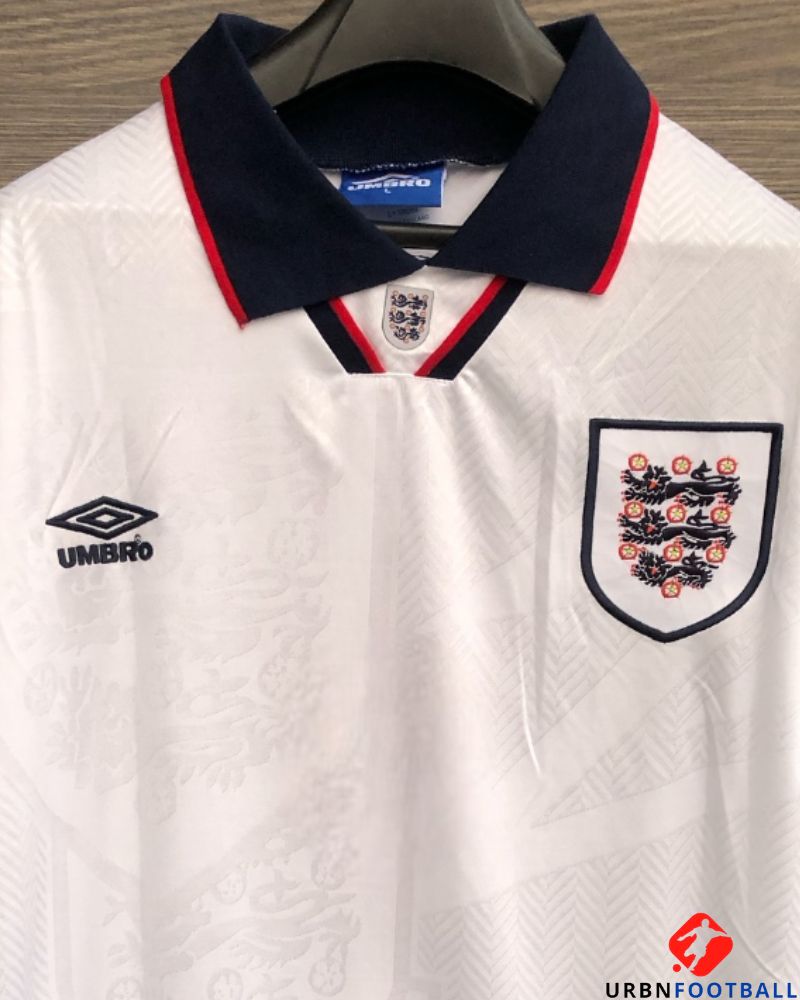 LE TISSIER MATTHEW 1992-93 (Eng)