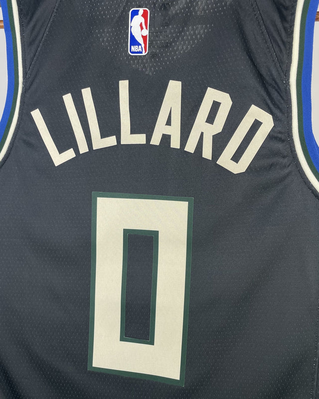 LILLARD DAMIAN (MIL)