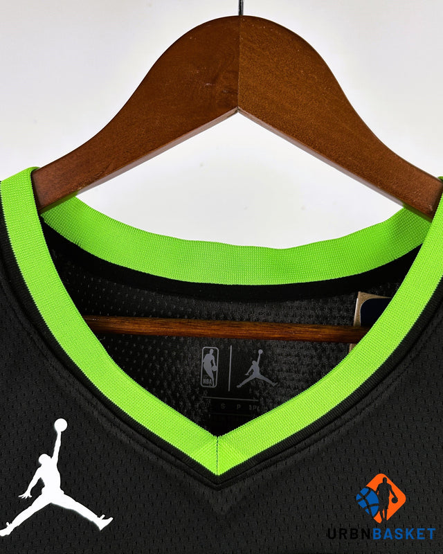 EDWARDS ANTHONY (MIN)