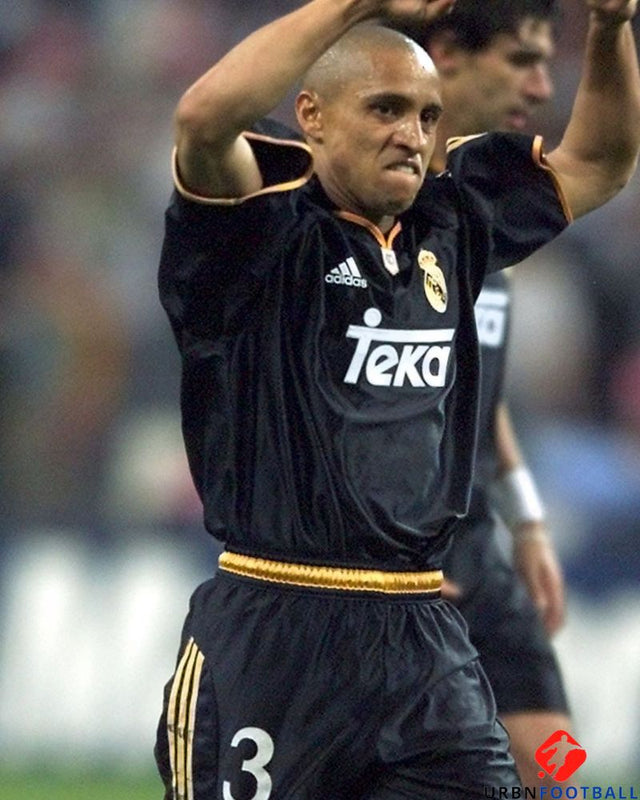 CARLOS ROBERTO 1998-99 (Real M)