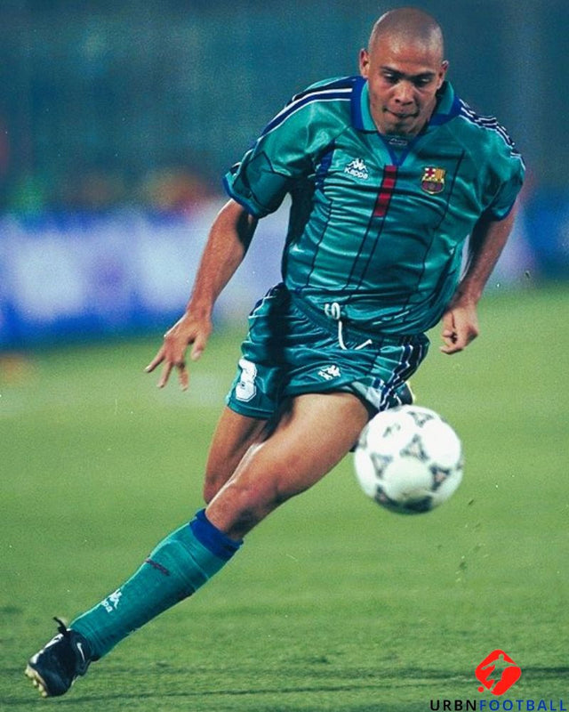 RONALDO 1996-97 (Bar)