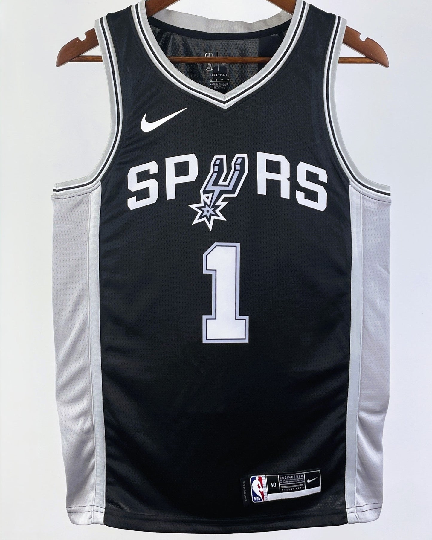 WEMBANYAMA VICTOR (SAS)