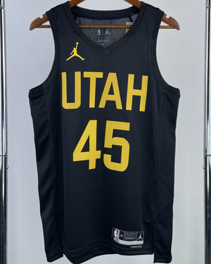 MITCHELL DONOVAN (UTA)