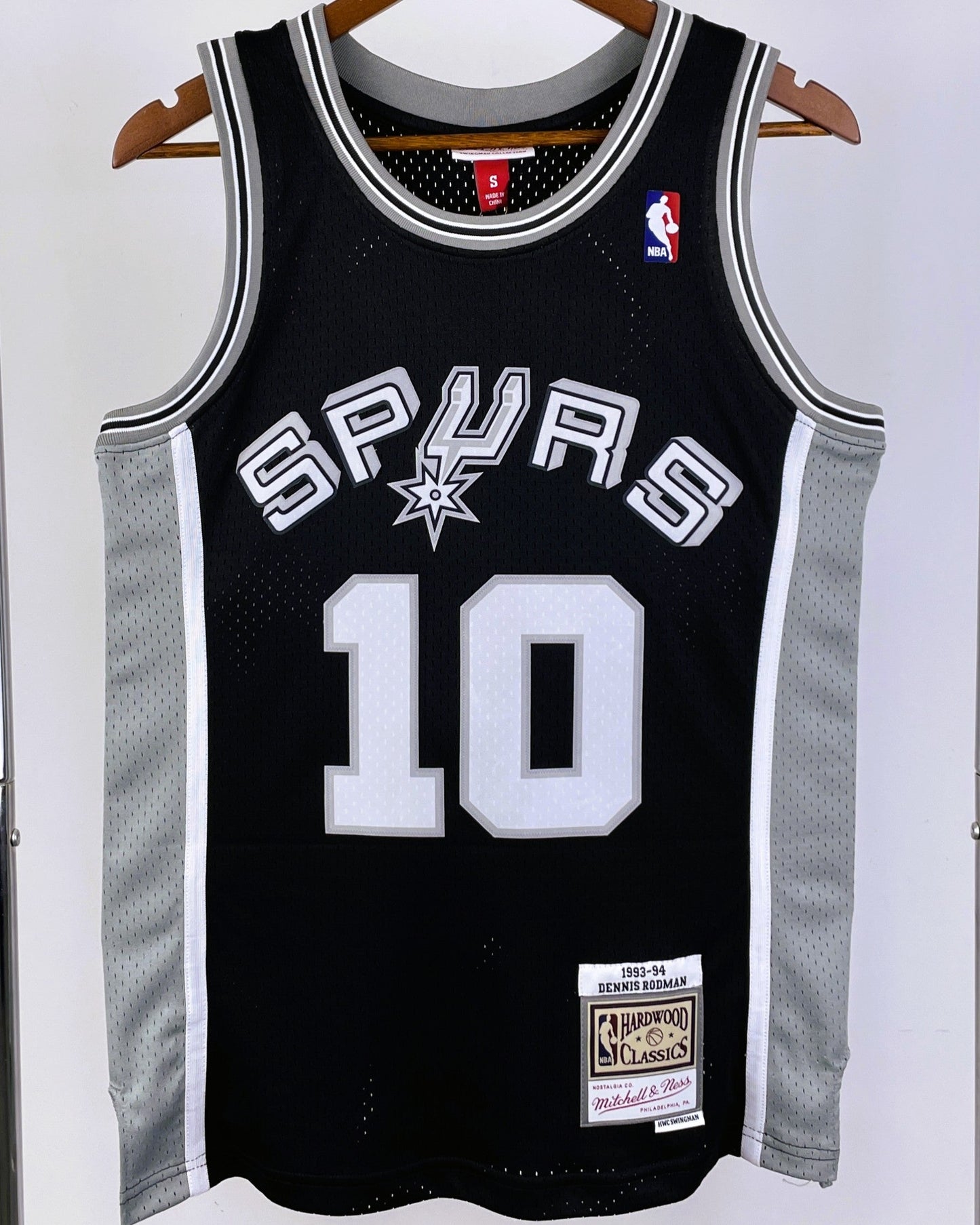 RODMAN DENNIS (SAS)