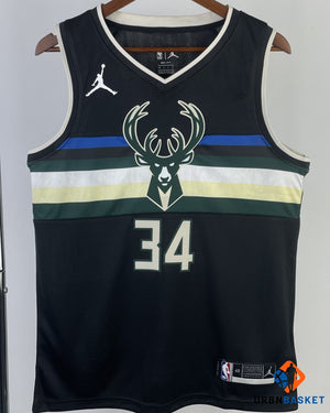 ANTETOKOUNMPO GIANNIS (MIL)
