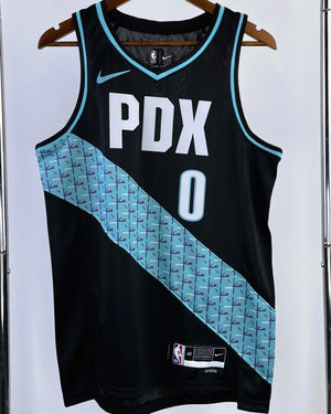 LILLARD DAMIAN (POR)