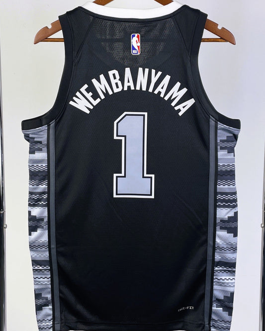 WEMBANYAMA VICTOR (SAS)