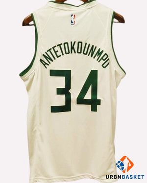 ANTETOKOUNMPO GIANNIS (MIL)