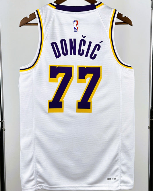DONCIC LUKA (LAL)