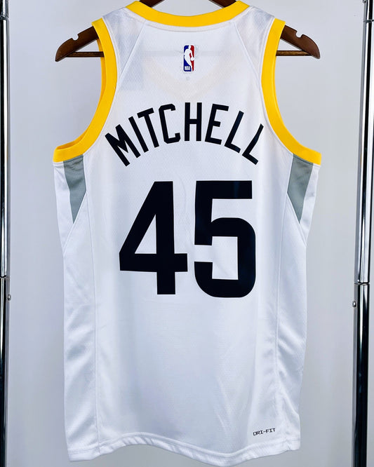 MITCHELL DONOVAN (UTA)