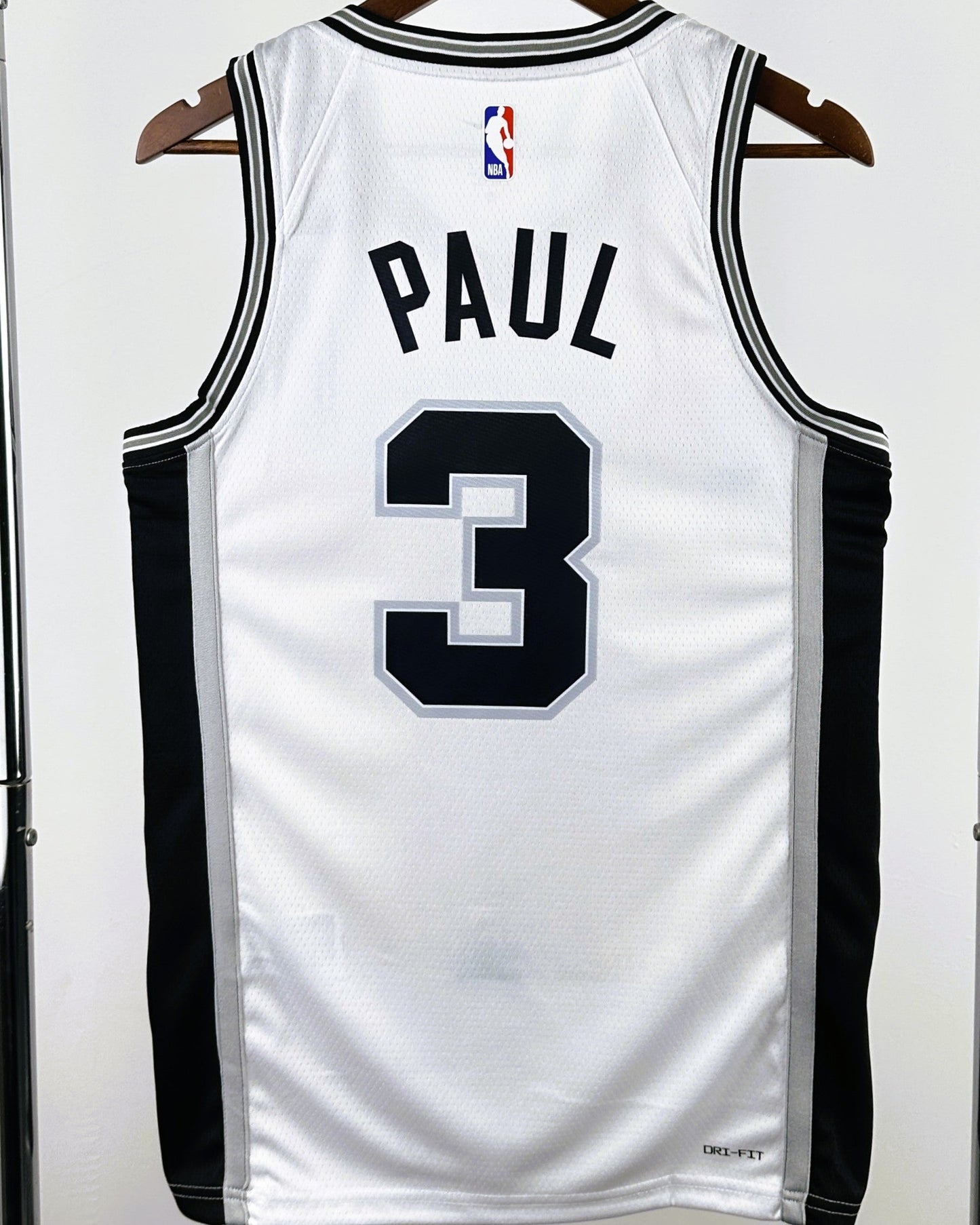 PAUL CHRIS (SAS)