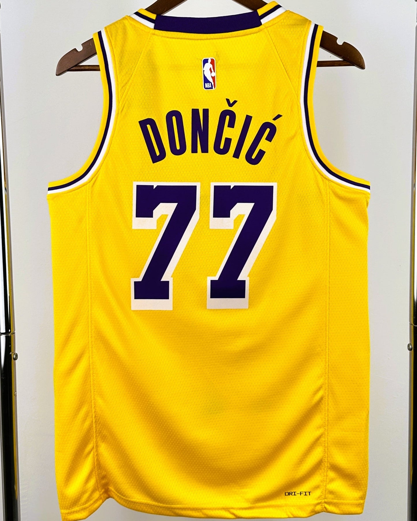 DONCIC LUKA (LAL)
