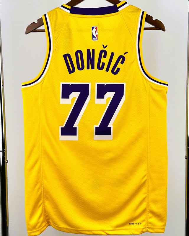 DONCIC LUKA (LAL)