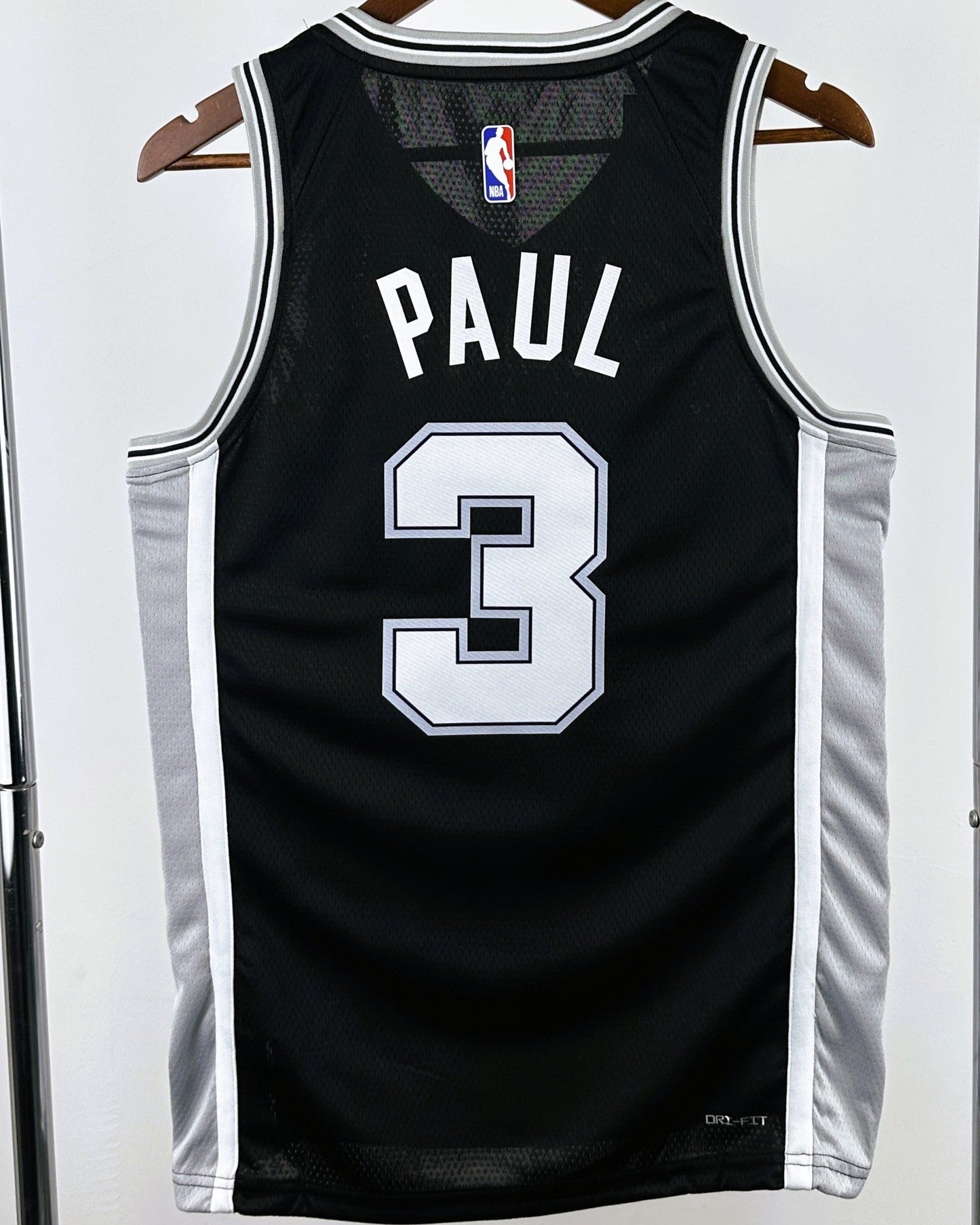 PAUL CHRIS (SAS)