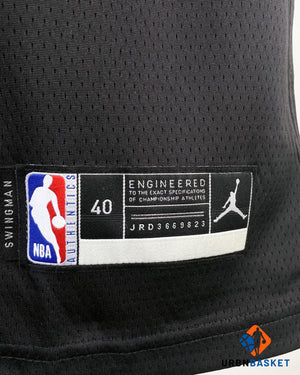 ANTETOKOUNMPO GIANNIS (MIL)