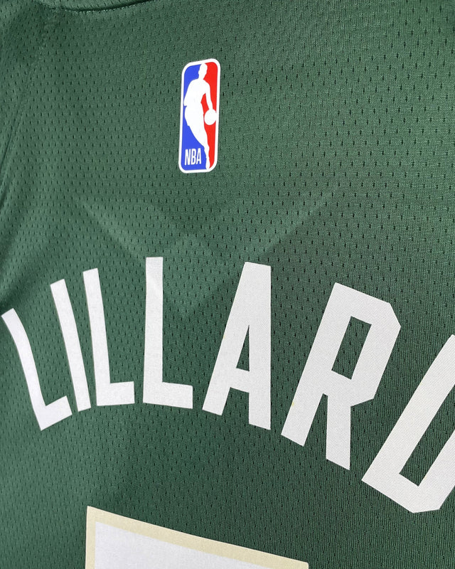 LILLARD DAMIAN (MIL)