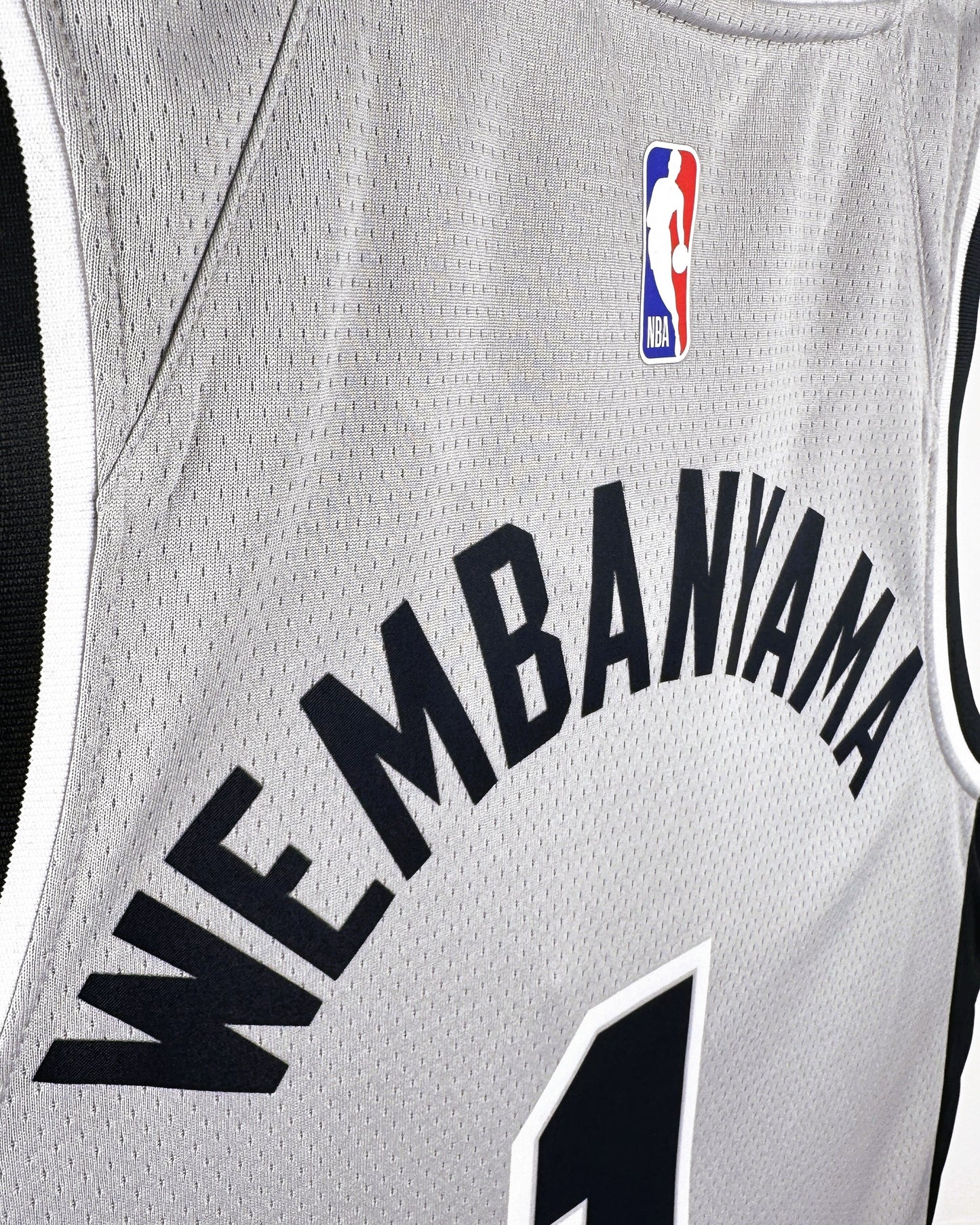 WEMBANYAMA VICTOR (SAS)