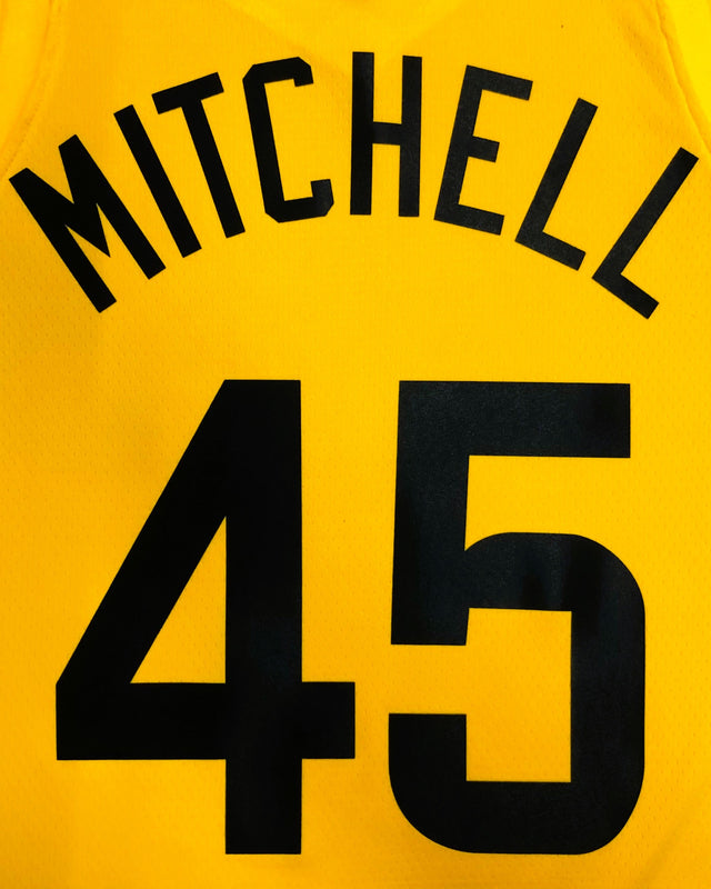 MITCHELL DONOVAN (UTA)