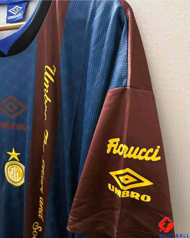 BERGKAMP DENNIS 1993-94 (Int)