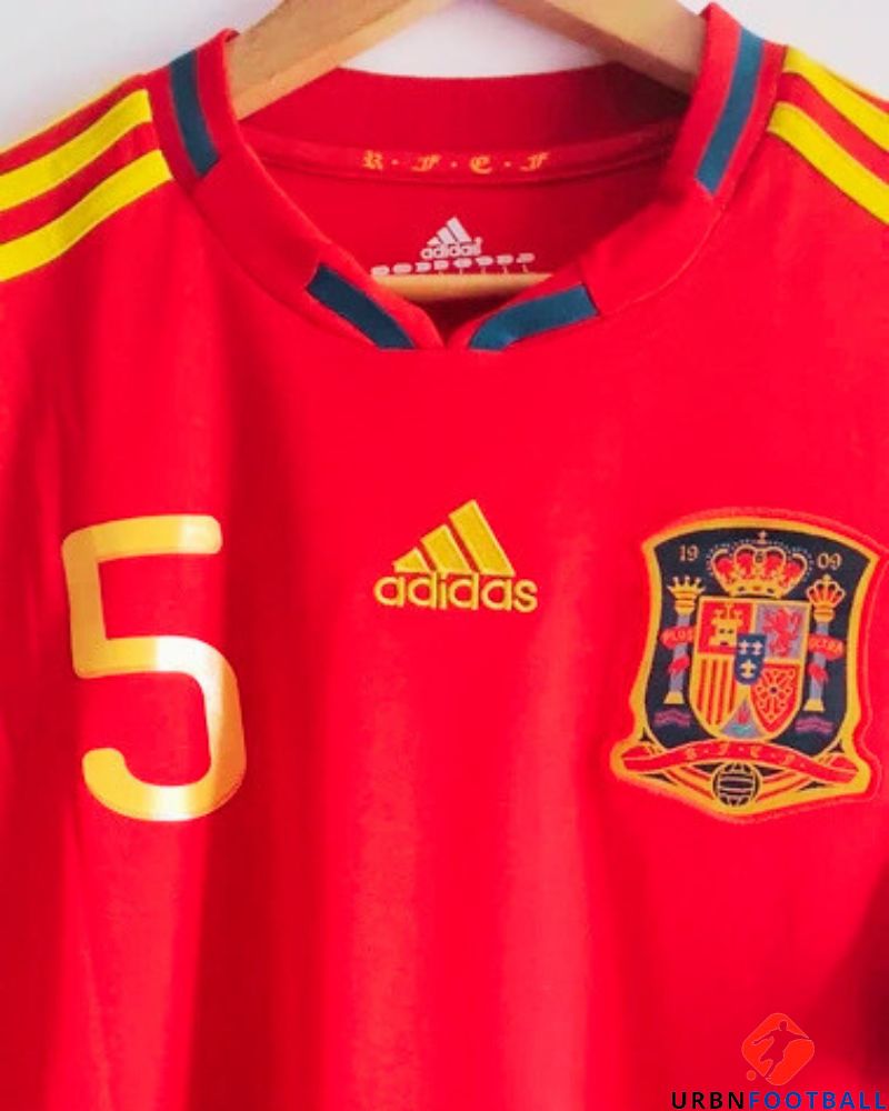 PUYOL CARLES 2010-11 (Spa)