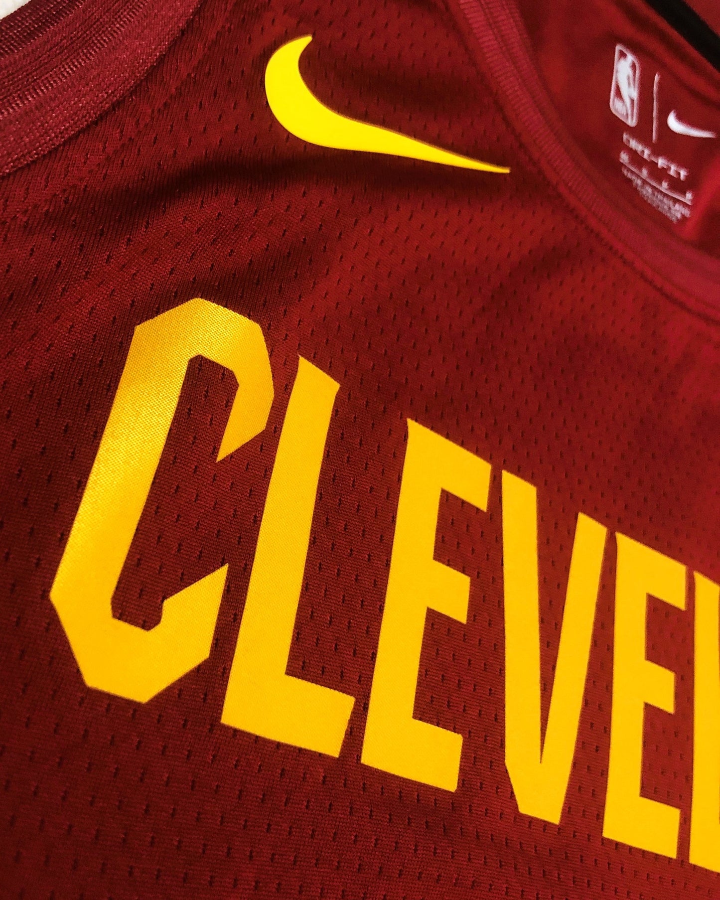 IRVING KYRIE (CLE)