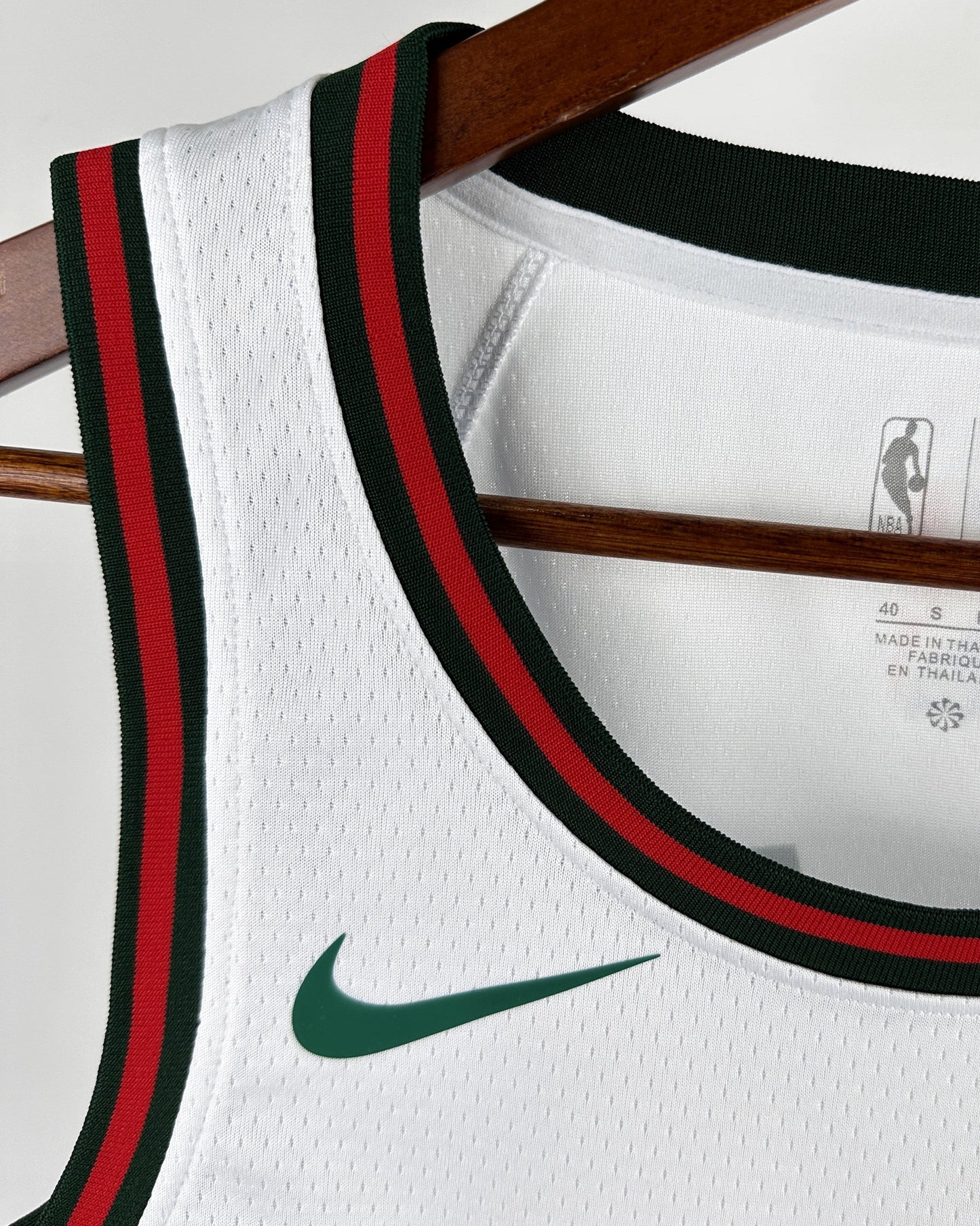 LILLARD DAMIAN (MIL)