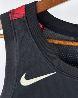 LILLARD DAMIAN (POR)