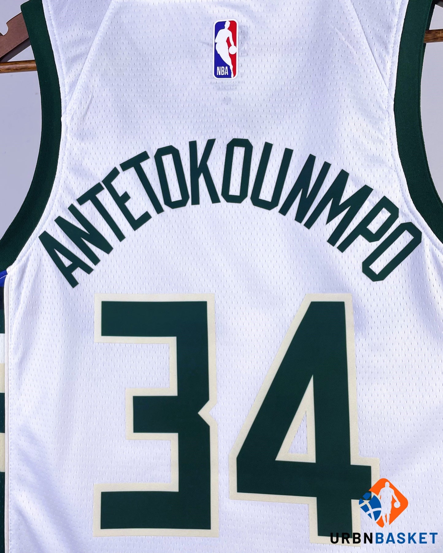 ANTETOKOUNMPO GIANNIS (MIL)