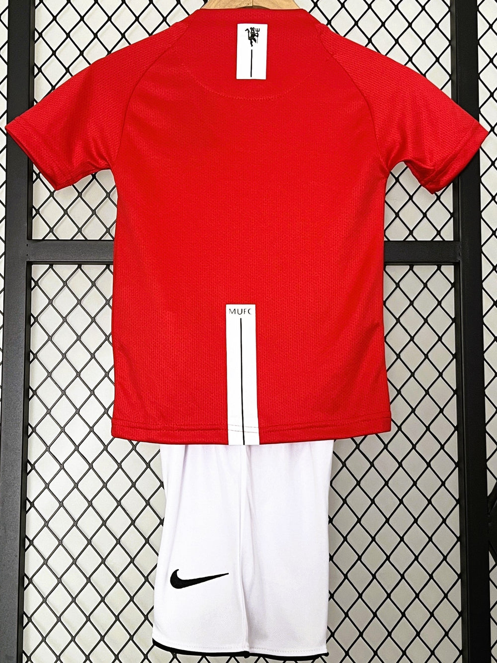 MANCHESTER UNITED kid kit