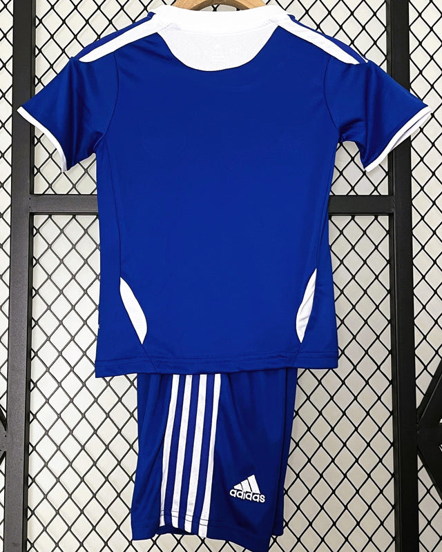 CHELSEA kid kit