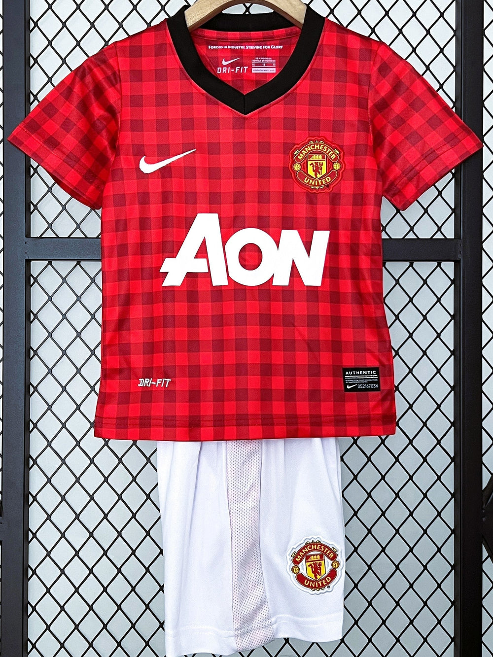 MANCHESTER UNITED kid kit