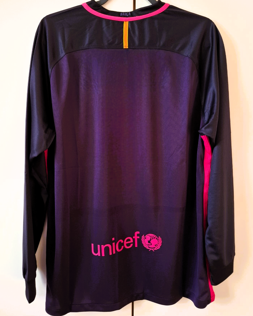 BARCELONA Long sleeve shirt