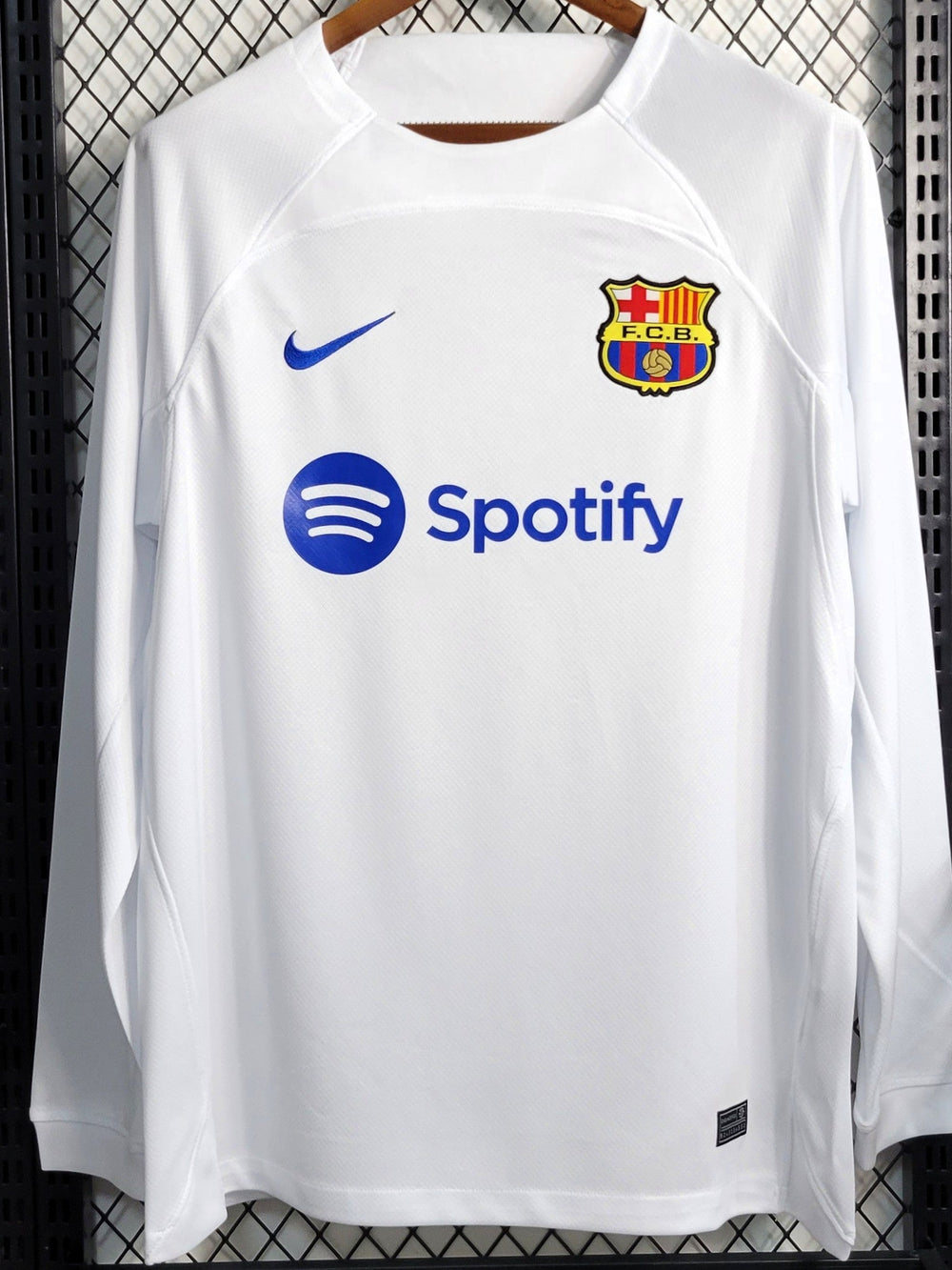 BARCELONA Long sleeve shirt