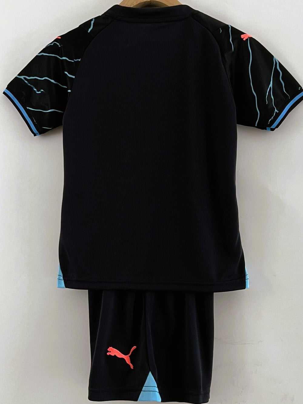 MANCHESTER CITY kid kit
