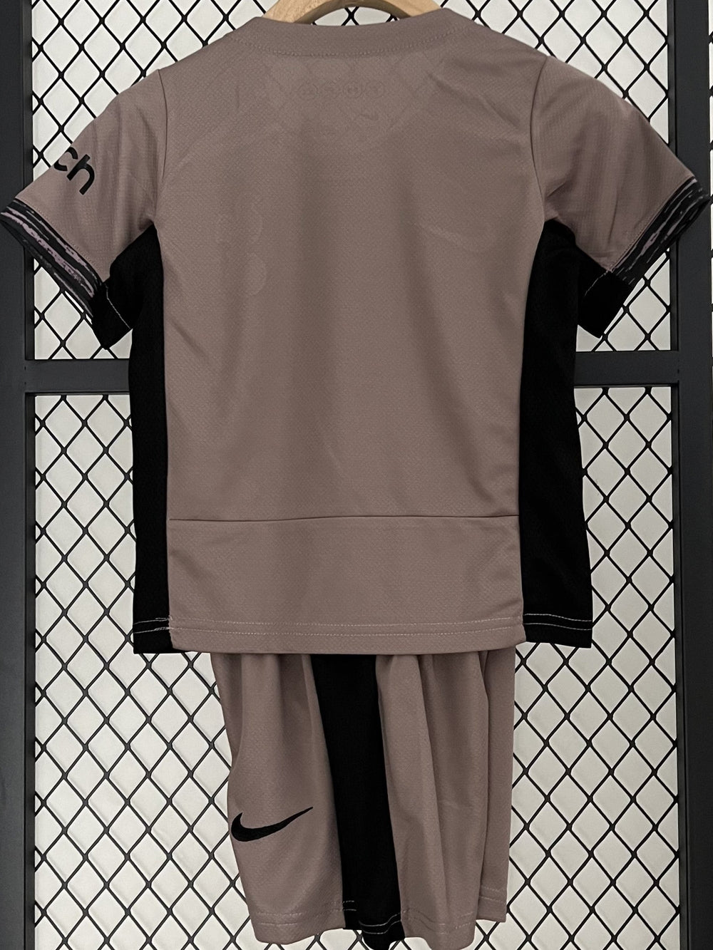 TOTTENHAM kid kit