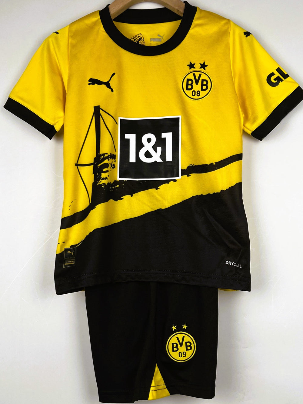 BORUSSIA DORTMUND kid kit