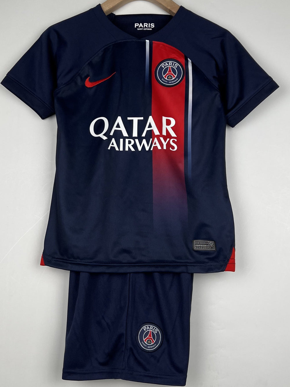 PARIS SAINT-GERMAIN kid kit