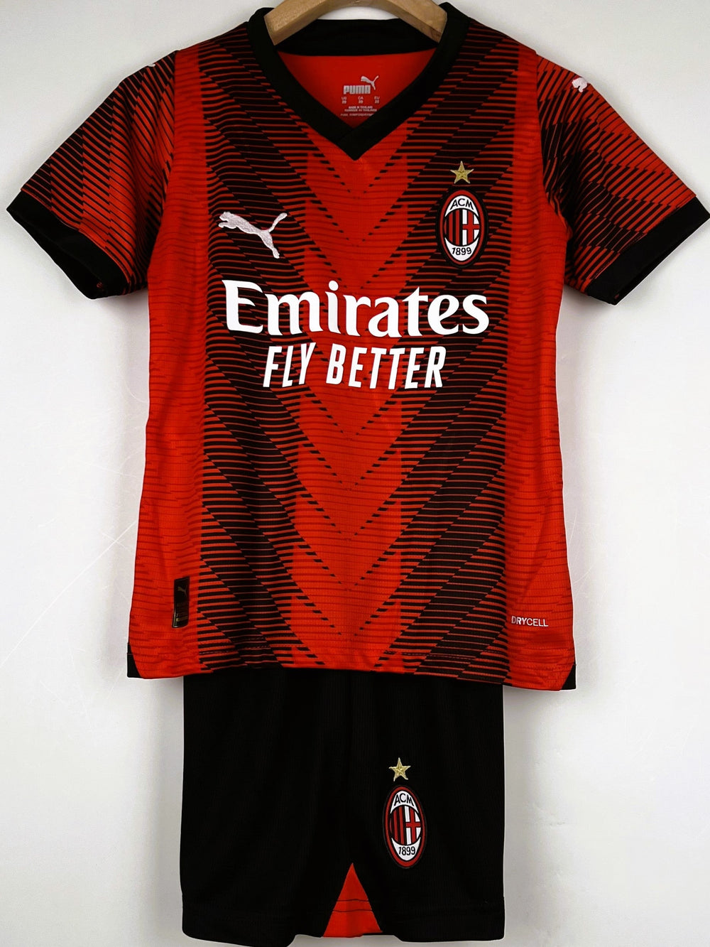 MILAN kid kit