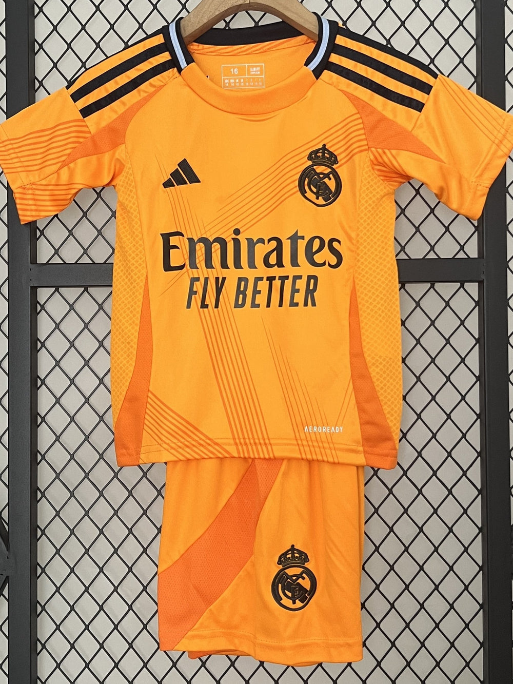 REAL MADRID kid kit
