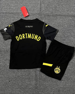 BORUSSIA DORTMUND kid kit