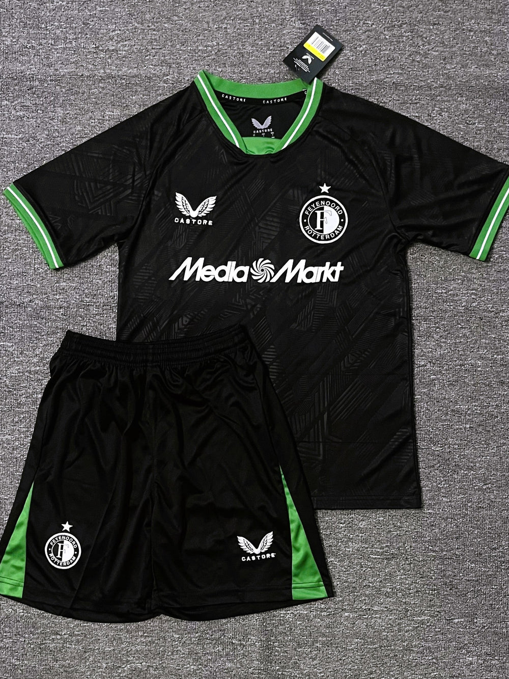 FEYENOORD kid kit
