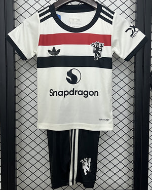MANCHESTER UNITED kid kit