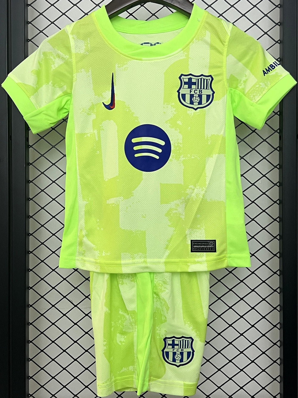 BARCELONA kid kit