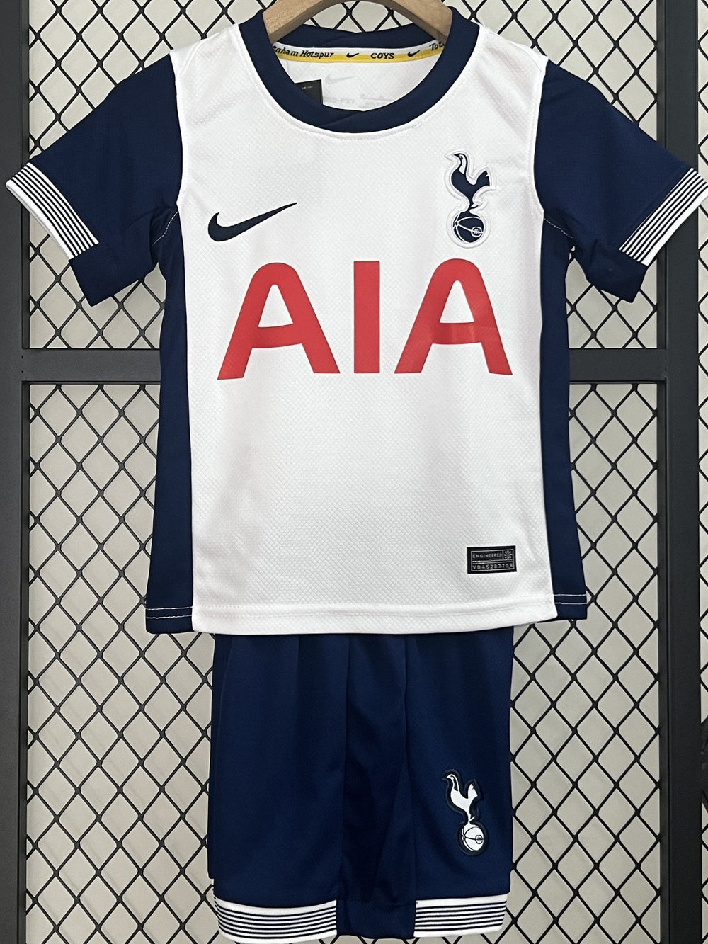 TOTTENHAM kid kit