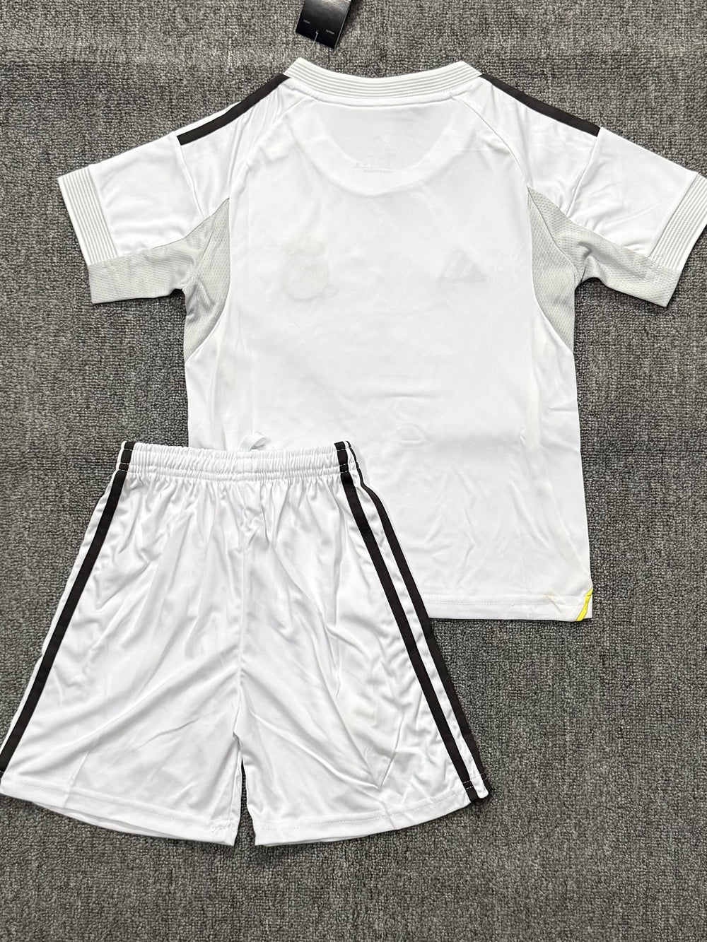 REAL MADRID kid kit
