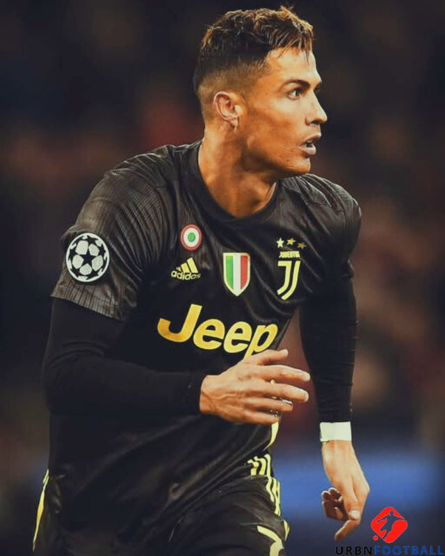 RONALDO CRISTIANO 2018-19 (Juv)