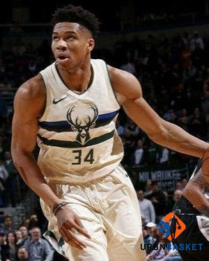ANTETOKOUNMPO GIANNIS (MIL)